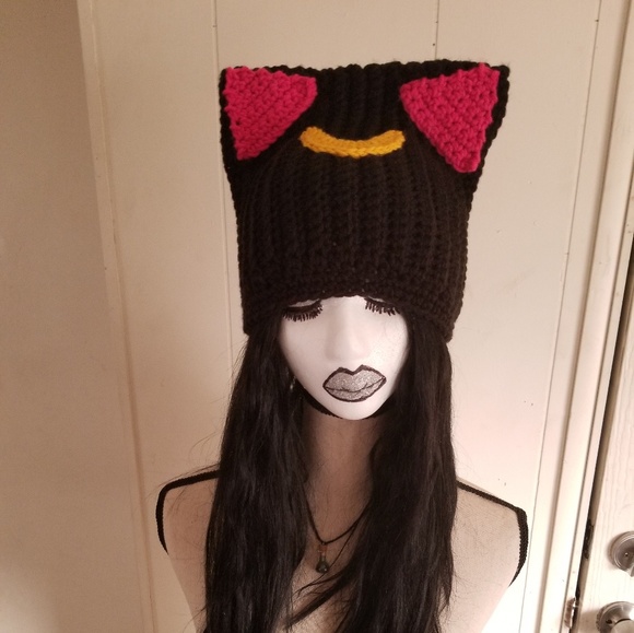 Luna inspired beanie - Picture 2 of 2